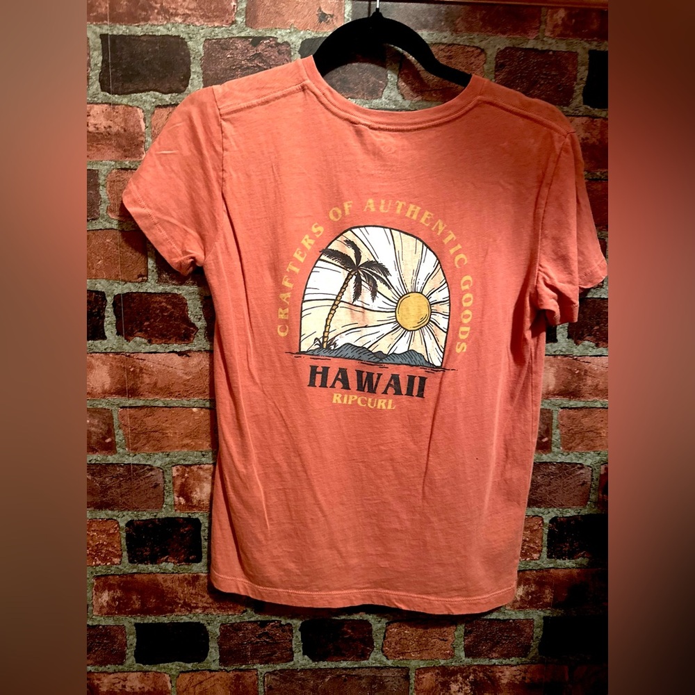 Women’s Rip Curl T shirt size XS